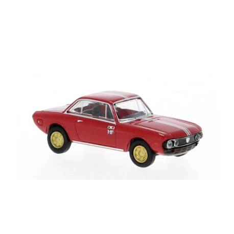 Lancia Fulvia Coupé rouge.