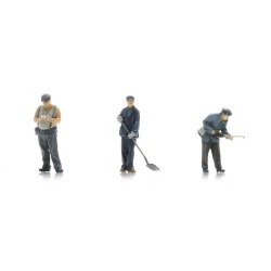 DB Steam personnel.