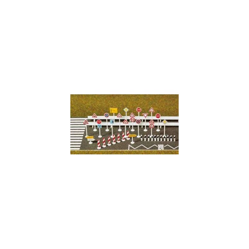 Set de señales de tráfico. BUSCH 6027