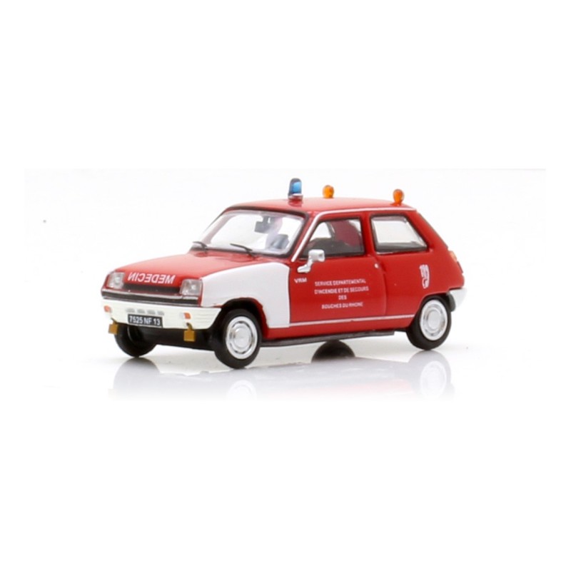 Renault R5 TL, Feuerwehrleute.
