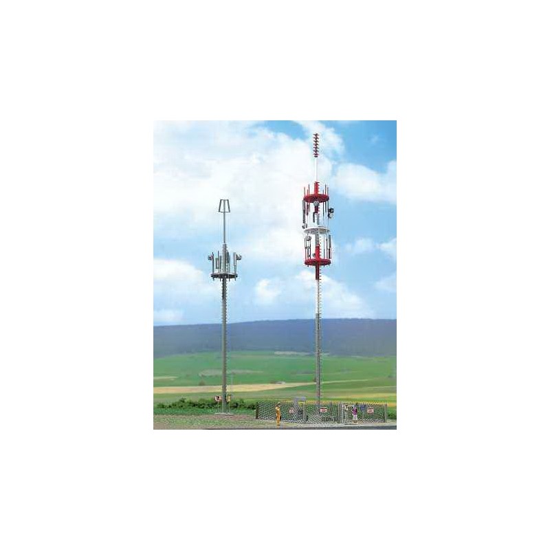 Dos torres de telefonía. BUSCH 1021