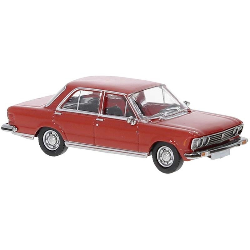 Fiat 130, rot. Fiat 130, rot.