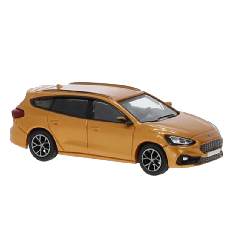 Voiture familiale Ford Focus.