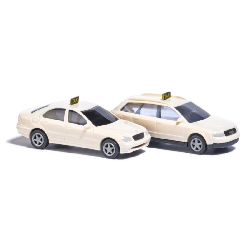 Ensemble de taxis. Ensemble de taxis.