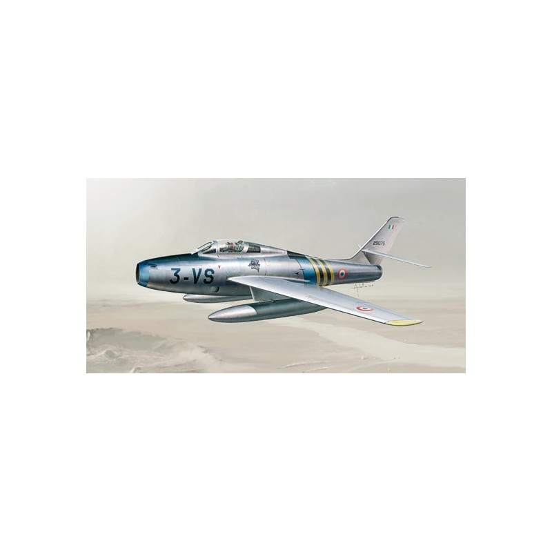 F-84F Thunderstreak. ITALERI 2682
