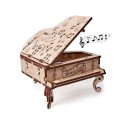 Piano de cauda. TRUQUE DA MADEIRA