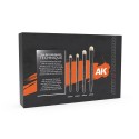 Set o dry brushes.