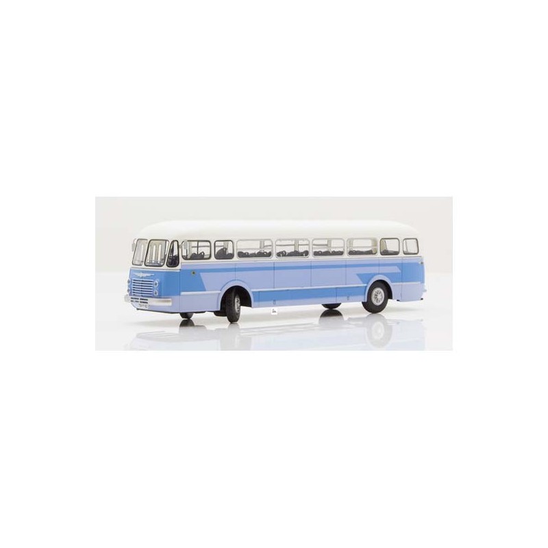 Renault R4190 bus.