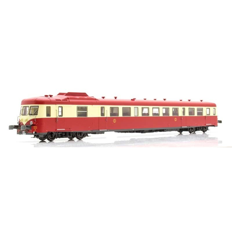 Railcar X-2913, SNCF.
