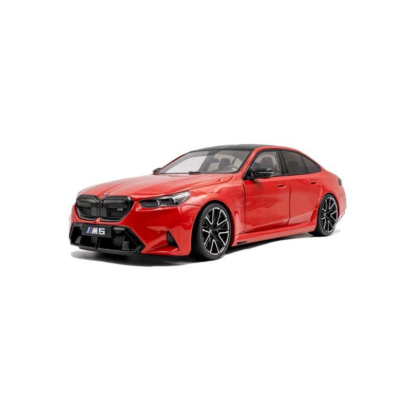 BMW M5, 2025. BMW M5, 2025.