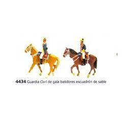 Guardia civil de gala.