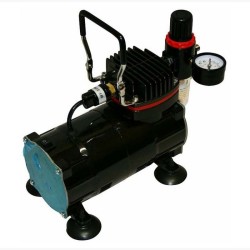 Compressore per l'aerografo.