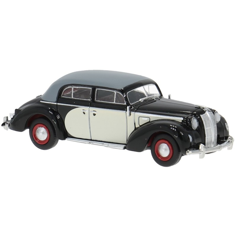 Opel Admiral, black.