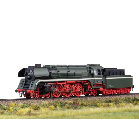 Class 01.5 Steam Locomotive.