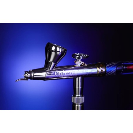 Giraldez Infinity CRplus MkII Airbrush.