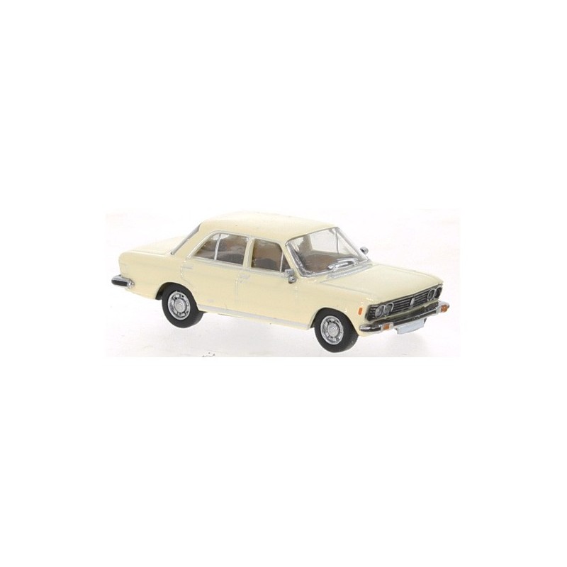 Fiat 130, beige.
