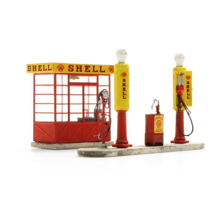 Gas station Shell.