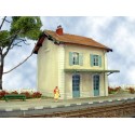 Estación de dos puertas. PN SUD MODELISME 8740