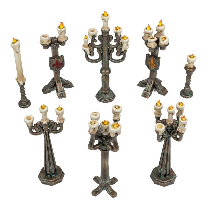 Des chandeliers.