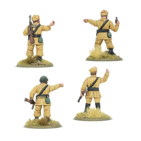 Italian Paracadutisti Platoon Commanders.