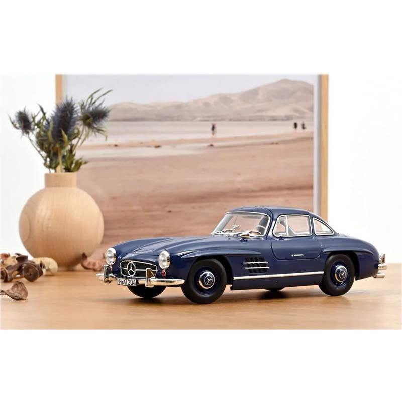 Mercedes Benz 300 SL, 1954. Mercedes Benz 300 SL, 1954.