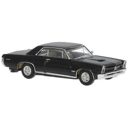 Pontiac GT0 Coupé, black.