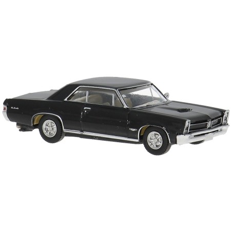 Pontiac GT0 Coupé, black.