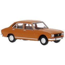 Peugeot 504, orange.