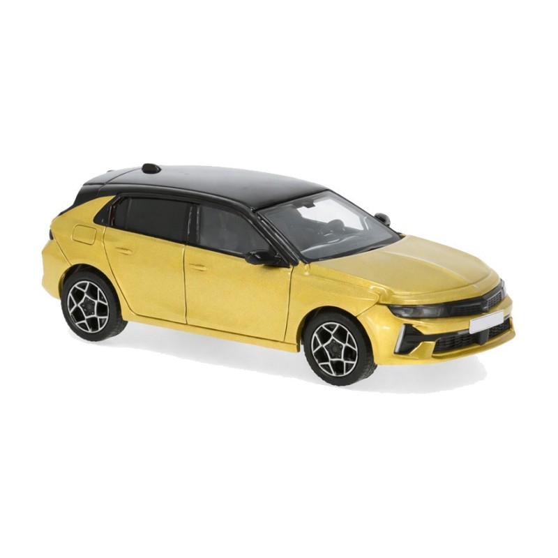 Opel Astra L, jaune, 2021.