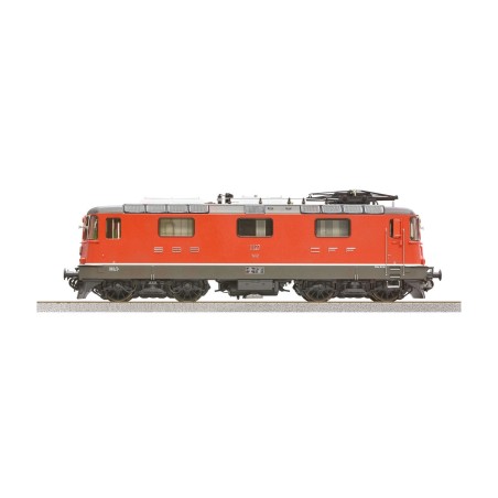 Electric locomotive Re 4/4 II 11127. SBB.