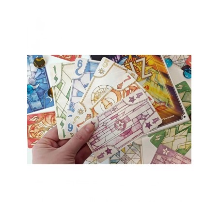 Comprar Luz | Jogo de cartas de vazas, dedução e blefe Comprar Luz | Jogo de cartas de vazas, dedução e blefe