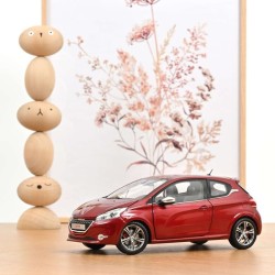 Peugeot 208 GTi 2013 Rubis Red.
