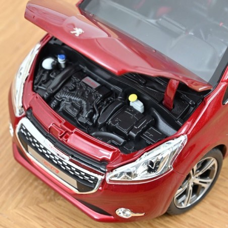 Peugeot 208 GTi 2013 Rubis Red.