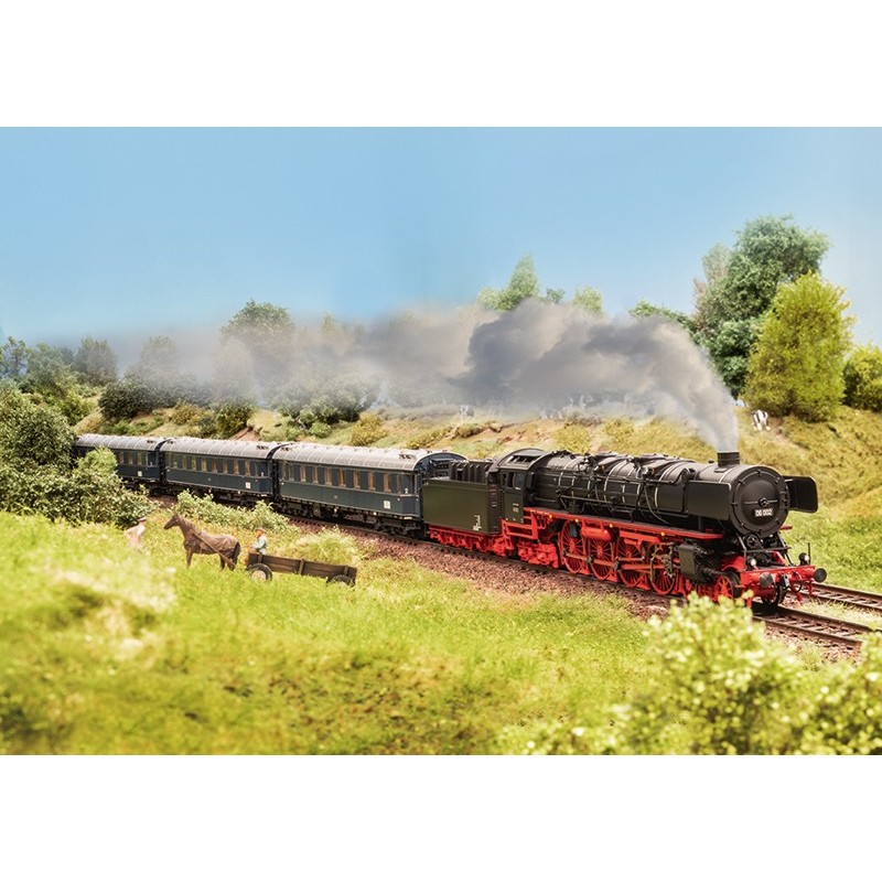 Locomotiva a vapor Classe 06. Som e fumo.