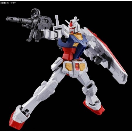 Par exemple 1/144 RX-78F00/E Gundam - Gunpla de Gundam Next Universal Century.