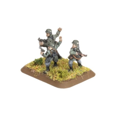 Infantry platoon. Infantry platoon.