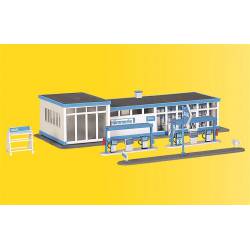 Station-service « Aral ».