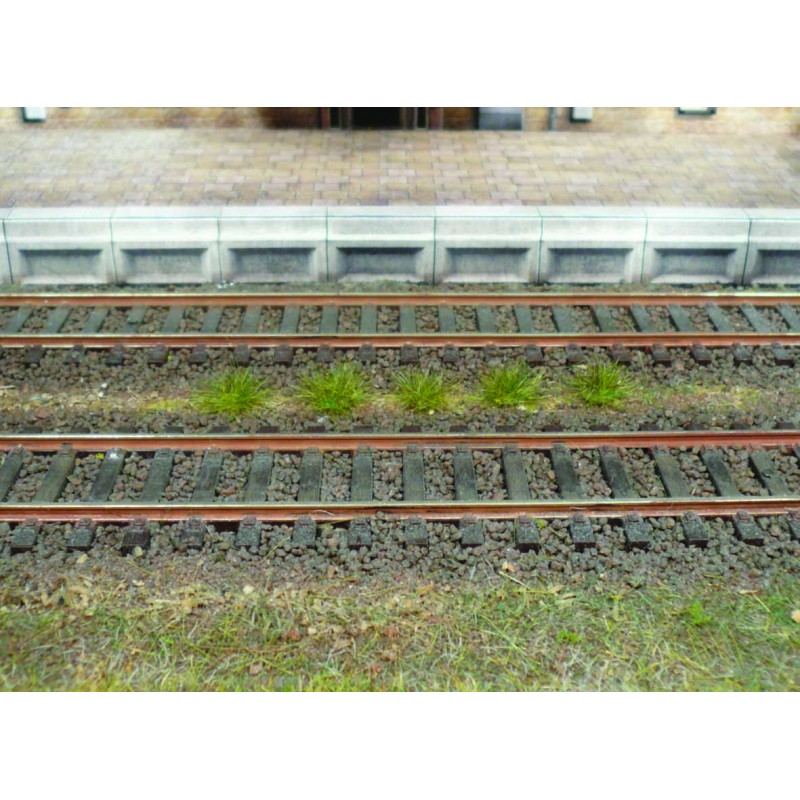 Grass tufts summer. HEKI 1801 Grass tufts summer. HEKI 1801
