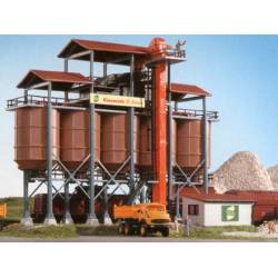 Silo de cascalho.
