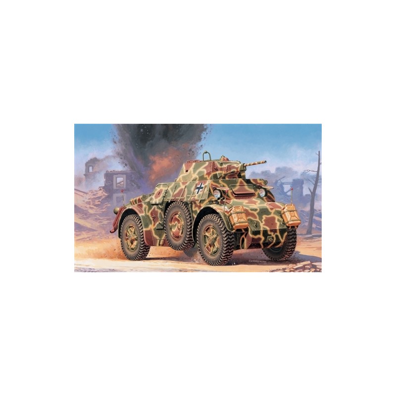 Autoblindada AB43. ITALERI 7052