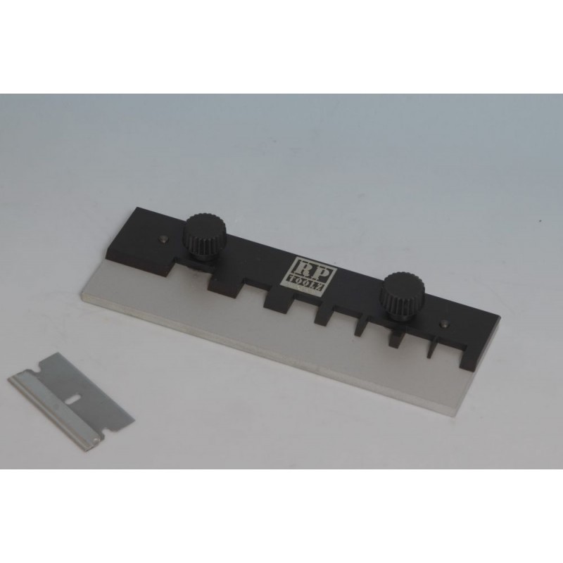 Plegadora de fotograbado. 13 cm. RP-13