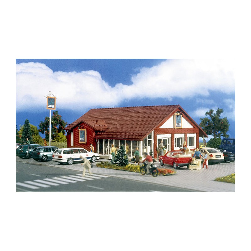 Aldi South supermarket. VOLLMER 43658