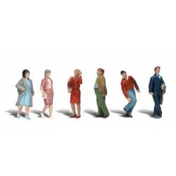 Personas de paseo.