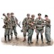 German military men. MASTER BOX 35162