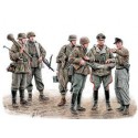 German military men. MASTER BOX 35162 German military men. MASTER BOX 35162