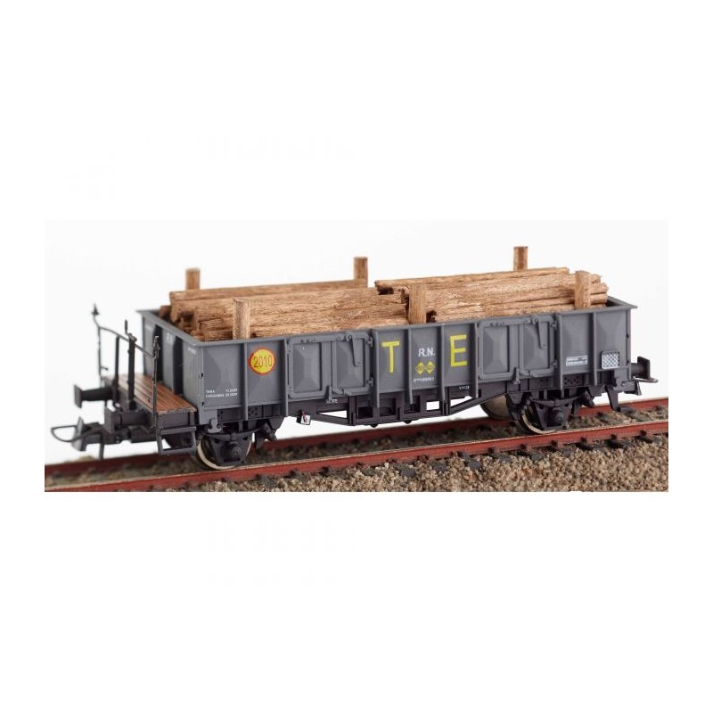 RENFE open wagon "X1" with timber load. KTRAIN 0704I RENFE open wagon "X1" with timber load. KTRAIN 0704I