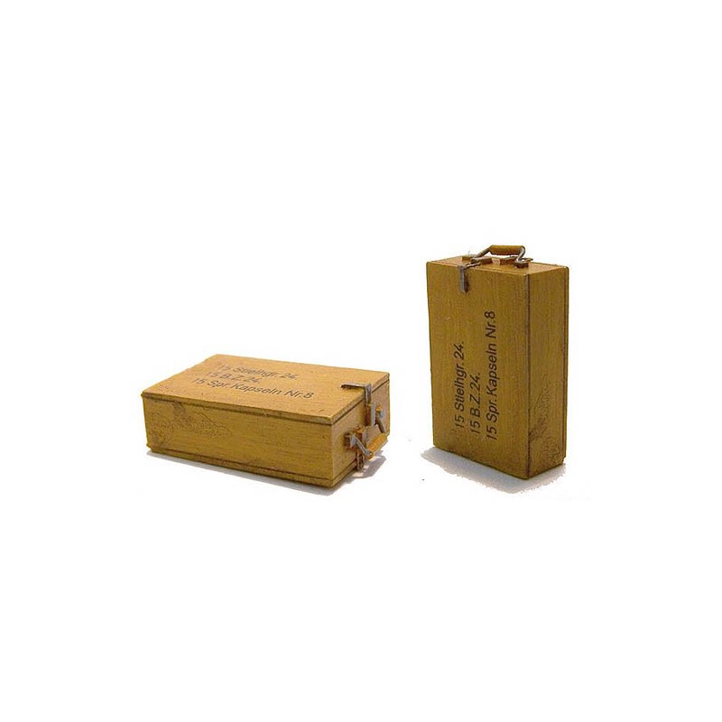 Cajas de granadas alemanas (x4). PLUS MODEL EL010