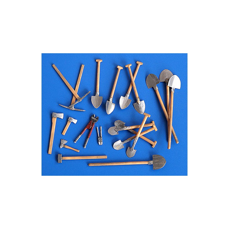 Herramientas de mano, zapadores. PLUS MODEL 192