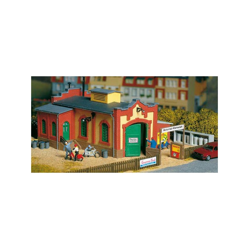 Taller de reparación de vehículos. AUHAGEN 12344