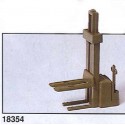 Carretilla elevadora. PREISER 18354